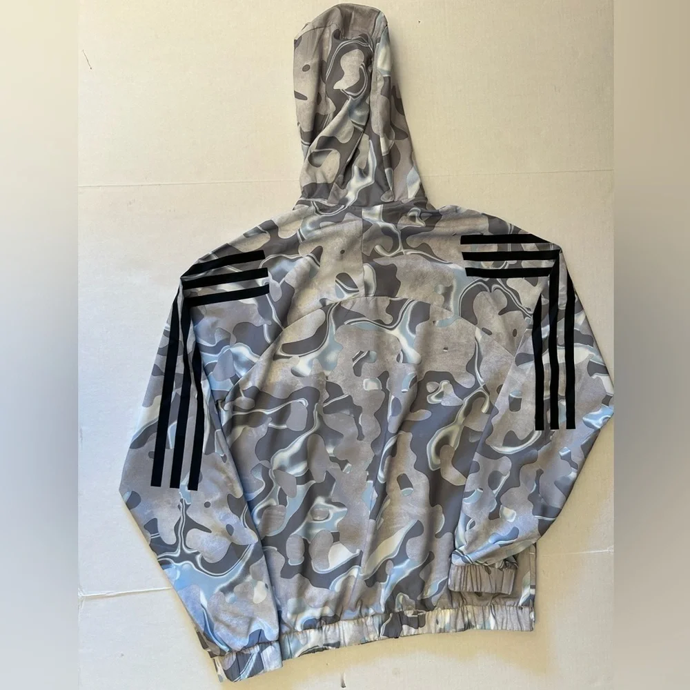 Adidas mens track‎ white & grey all over print lightweight hoodie Sz-XS. Z9